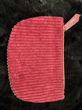 Tily Red Ribbed Cosmetic Pouch